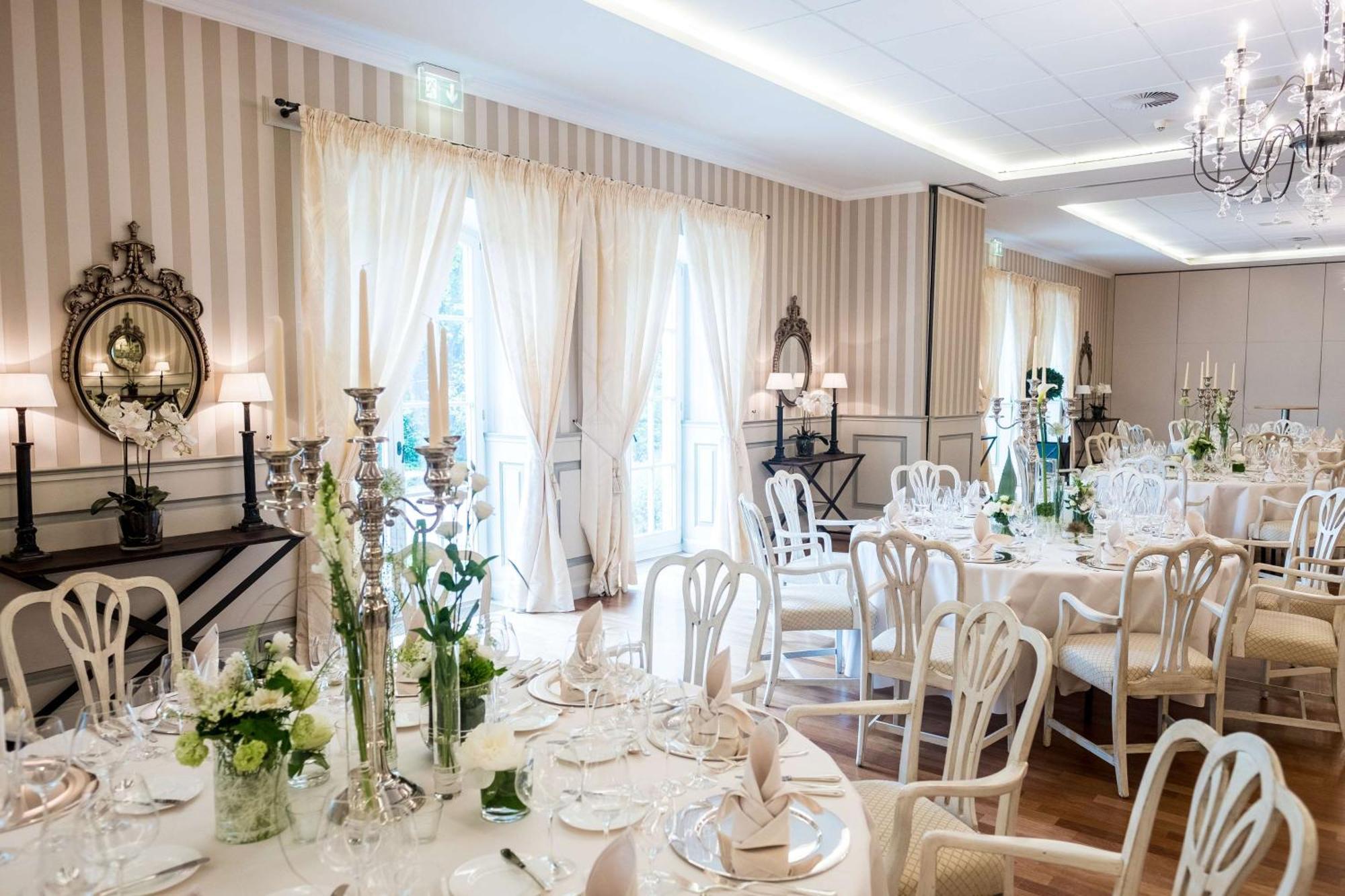 Schlosshotel Muenchhausen Aerzen Exteriér fotografie